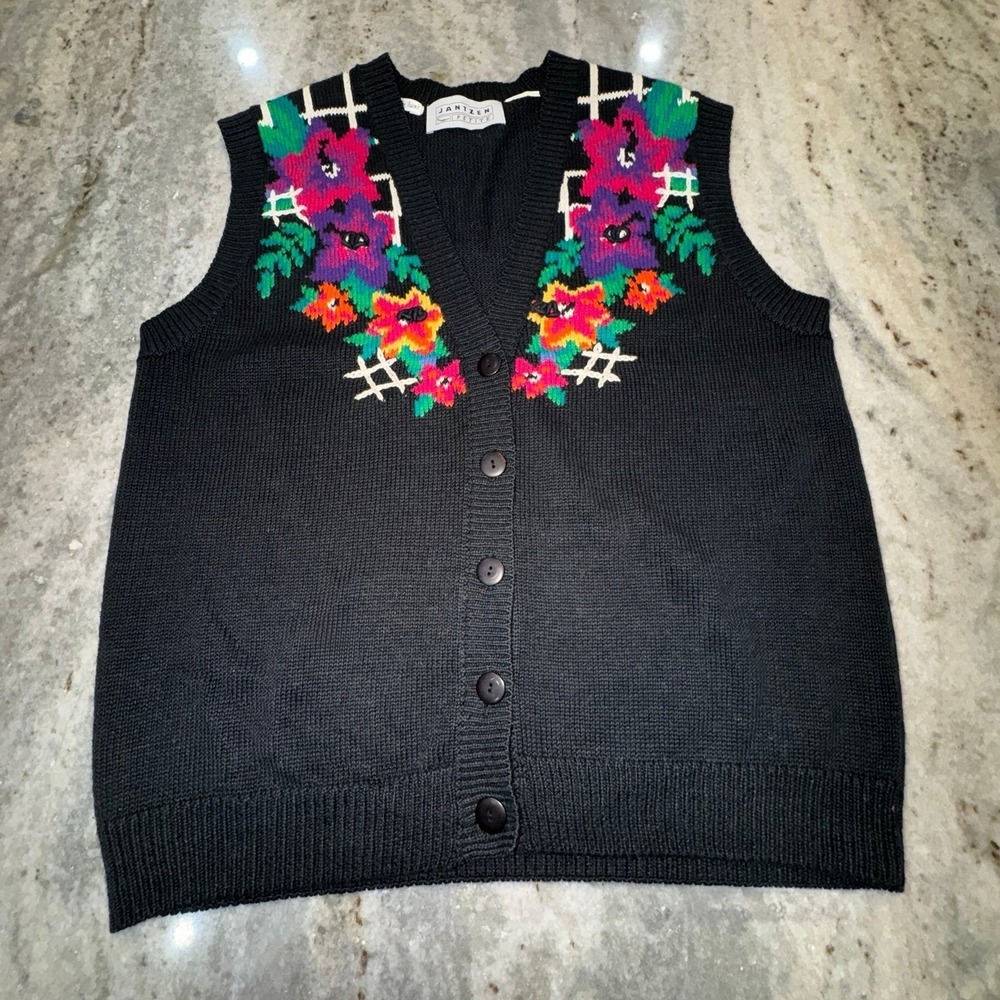 Vintage Jantzen Large Knit Sweater Vest Crochet Embroidered Floral Black - Picture 1 of 8